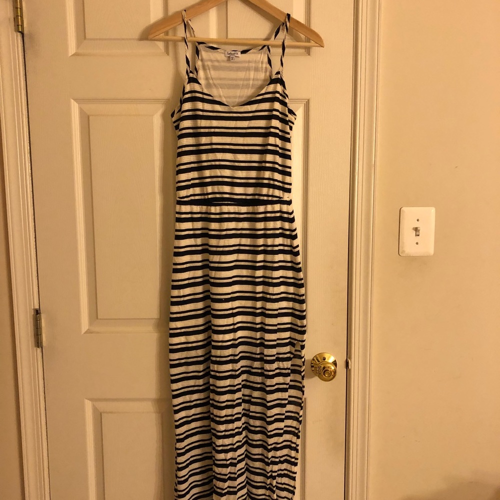 Splendid Maxi Dress • XS